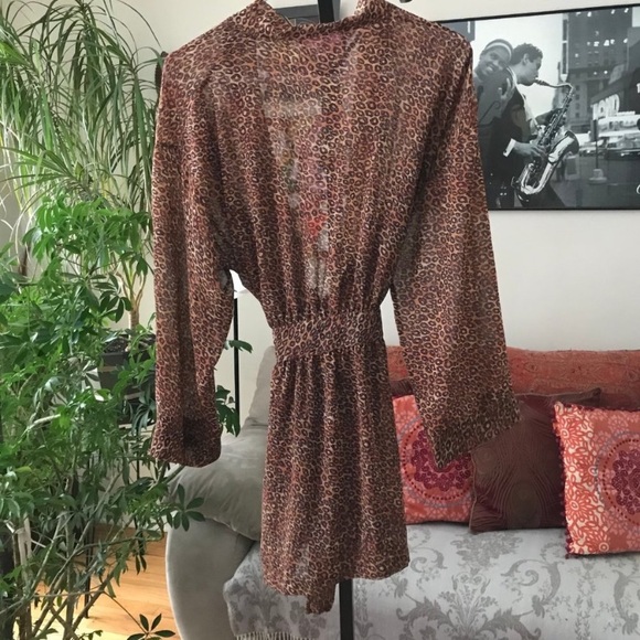 Victoria’s Secret Leopard Print Semi-Sheer Rare Unique Robe or Swimsuit Cover-Up - Picture 14 of 16